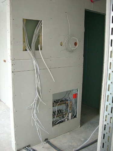 https://www.elektro-maurer.de/content/igal/k-cimg4456-CEOCEZ-L-1774.jpg