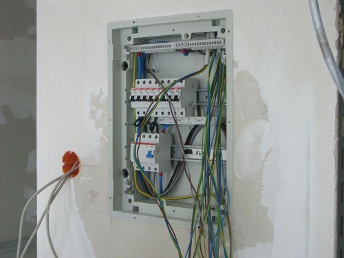 https://www.elektro-maurer.de/content/igal/k-cimg4457-82RDWE-L-1775.jpg