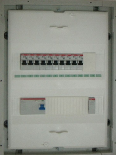 https://www.elektro-maurer.de/content/igal/k-cimg4458-XL88GM-L-1776.jpg