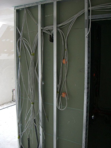 https://www.elektro-maurer.de/content/igal/k-cimg4461-2MN58X-L-1779.jpg